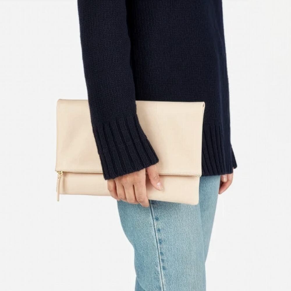NIB Everlane The Foldover Crossbody Tan Bag